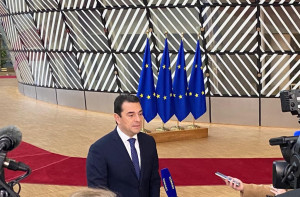 Σκρέκας για πλαφόν στο φυσικό αέριο: Kαλός συμβιβασμός τα €188