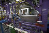 Renault: Απέδωσε η συμφωνία με τους εργαζόμενους - Αύξηση κερδών στο α' εξάμηνο