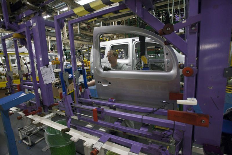 Renault: Απέδωσε η συμφωνία με τους εργαζόμενους - Αύξηση κερδών στο α' εξάμηνο