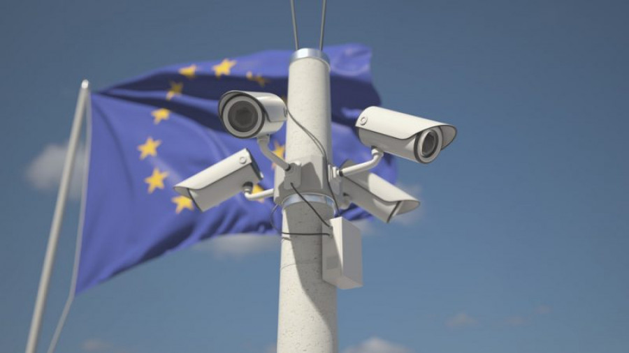 Ευρωκοινοβούλιο: Εργαλείο για μαζικές παρακολουθήσεις η Τεχνητή Νοημοσύνη!
