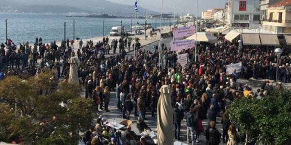 Γερμανίδα, κάτοικος Σάμου, αποκαλύπτει το μεταναστευτικό χάος στο νησί!