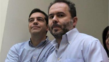 Φωτογραφική διάταξη προωθεί την επανεκλογή Φωτόπουλου στο δσ της ΔΕΗ