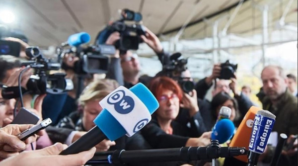 Safety of Journalists: Διευκολύνεται η φυλάκιση δημοσιογράφων στην Ελλάδα