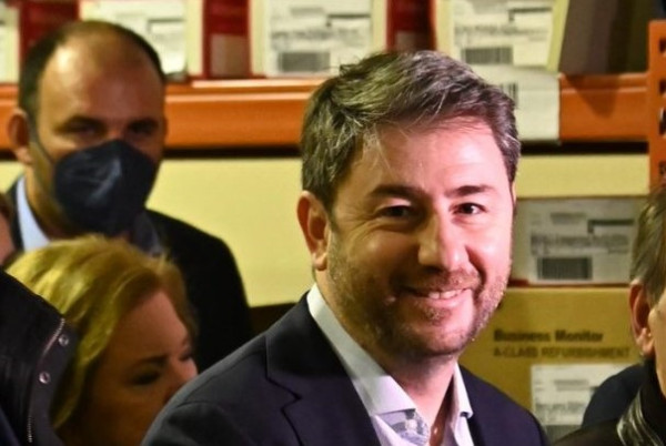 Ανδρουλάκης: Θέλουμε μια ζωή αξιοπρέπειας για τη νέα γενιά