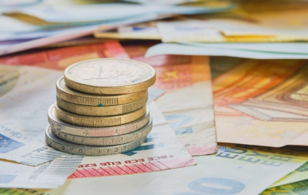 Πότε θα καταβληθούν οι συντάξεις Απριλίου ανάλογα με τα ταμεία