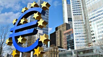 Δημοσκόπηση ΕΚΤ: Ύφεση 5,5% στην ευρωζώνη το 2020