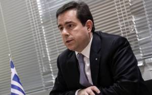 Μηταράκης στην DW: Δεν γίνονται παράνομες επαναπροωθήσεις