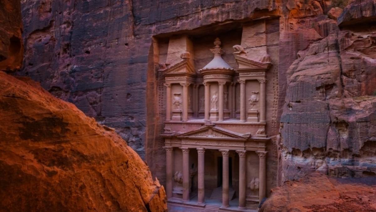 Πέτρα, μια πόλη από άλλο κόσμο (photos)