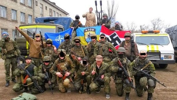 Ουκρανία: Απαγορεύει τα κομμουνιστικά &amp; ναζιστικά σύμβολα