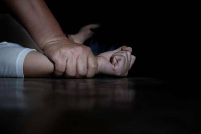 Στοιχεία-σοκ: Καταγγέλλεται ένας βιασμός ανηλίκου κάθε εβδομάδα