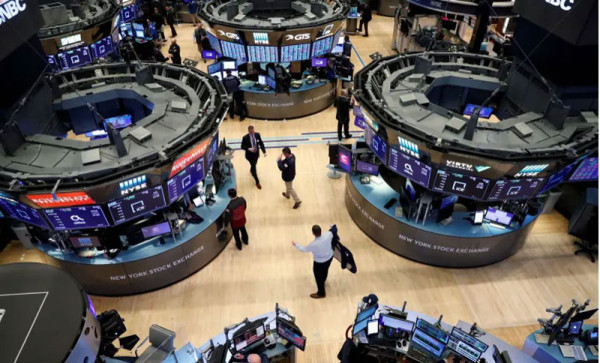 Νέες απώλειες στη Wall Street: Η ύφεση τρομάζει τους επενδυτές