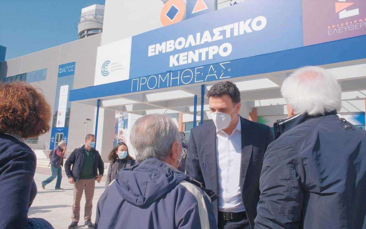 Κικίλιας: Ξεπεράσαμε το φράγμα των 850.000 εμβολιασμών