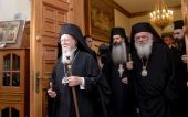 Ιερά Σύνοδος: Ανακαλέστε το νομοσχέδιο για την ταυτότητα φύλου!