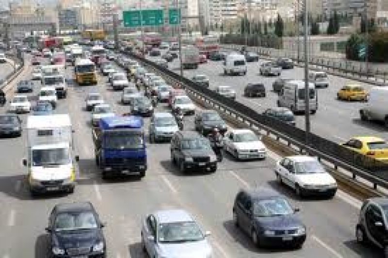 Σχέδια για φθηνότερα αυτοκίνητα και φθηνότερα διόδια