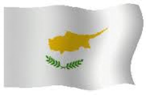 Παραιτήθηκε η ηγεσία του Κυπριακού υπουργείου Αμύνης - Στους 12 οι νεκροί, στους 35 οι τραυματίες