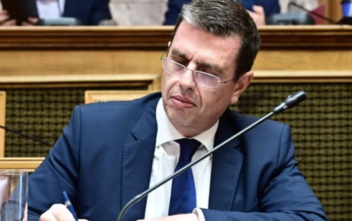 Υπ. Μετανάστευσης: «Έρχεται» το νέο νομοσχέδιο για τη νόμιμη μετανάστευση