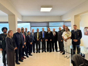 Υψηλόβαθμη ινδική αμυντική αντιπροσωπεία στα Ναυπηγεία Σαλαμίνας – Η διμερής συνεργασία στο επίκεντρο