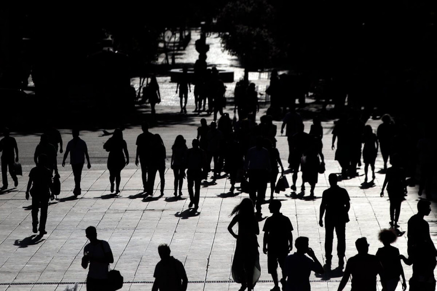 «Σκάει» βόμβα στο Ασφαλιστικό και όλοι σφυρίζουν αδιάφορα