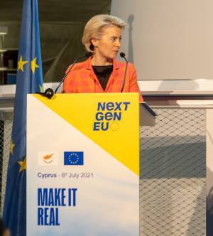 ΕΕ: €100 εκατ. για την ηλεκτρική διασύνδεση EuroAsia Interconnector