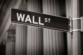 Wall Street:Μέχρι και 90% ψηλότερα "πέταξαν" οι μετοχές των ναυτιλιακών