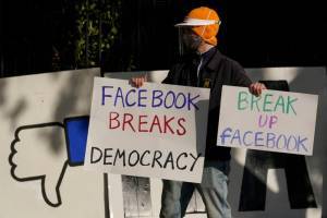 Γιατί μηνύουν το facebook δεκάδες πρόσφυγες Ροχίνγκια