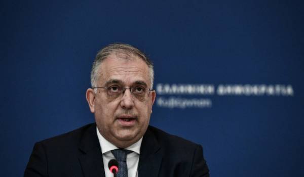 Θεοδωρικάκος: Ωμή προπαγάνδα οι ισχυρισμοί ότι η Ελλάδα εκπαιδεύει τρομοκράτες