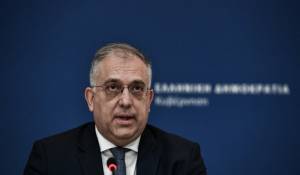 Θεοδωρικάκος: Ωμή προπαγάνδα οι ισχυρισμοί ότι η Ελλάδα εκπαιδεύει τρομοκράτες