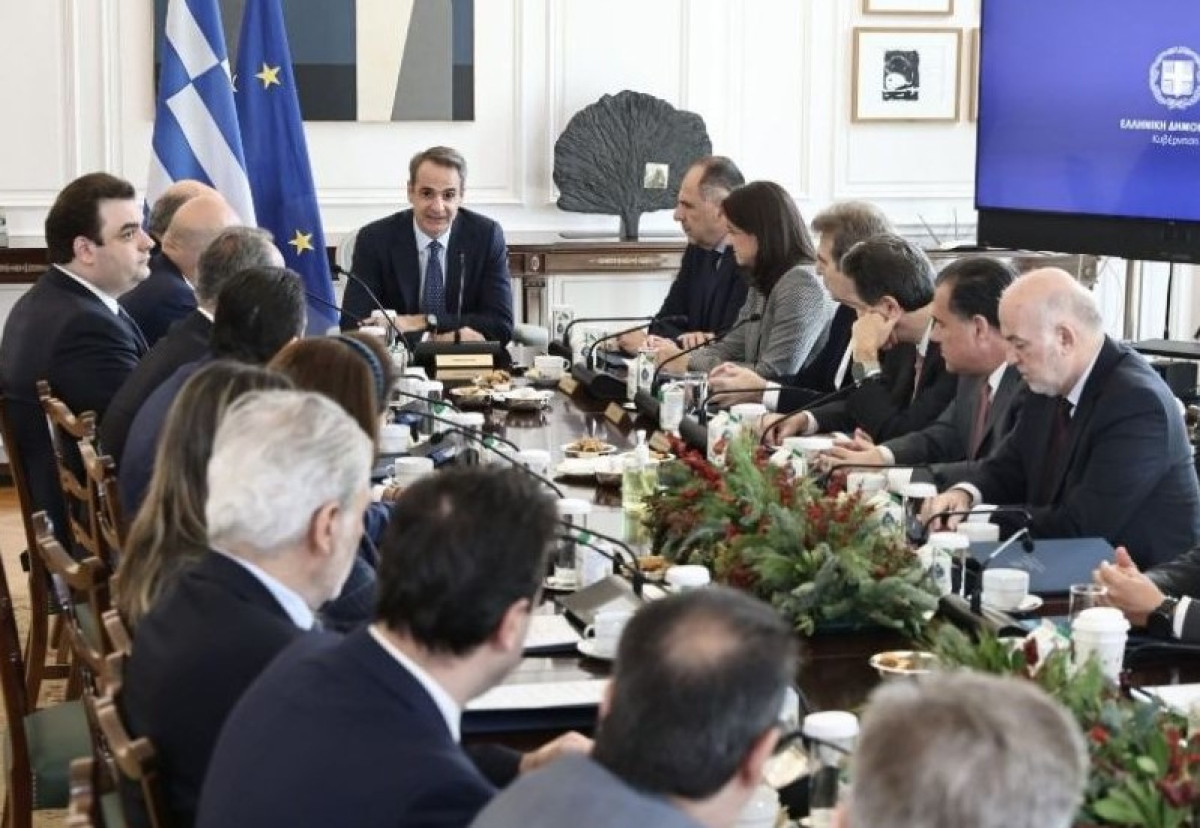 Ο ανασχηματισμός των πολιτών: Ποιους υπουργούς κρατούν, ποιους... απολύουν