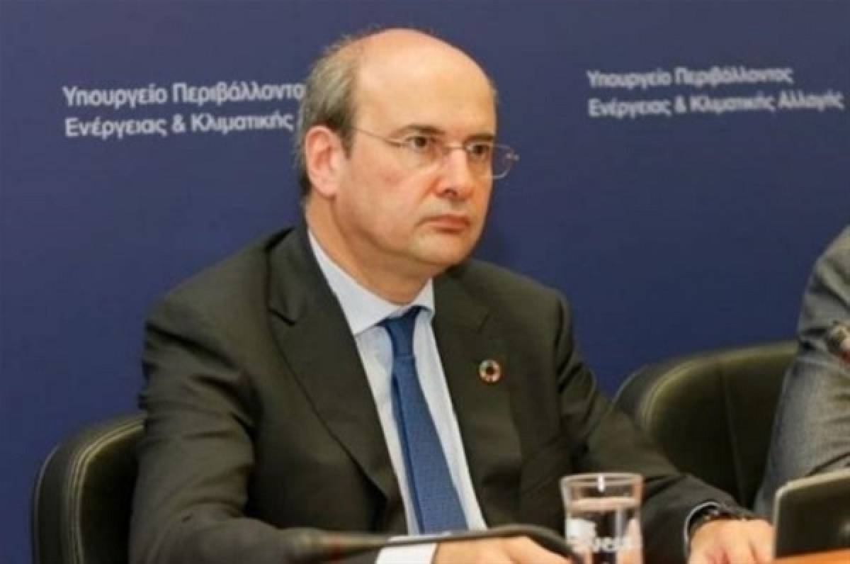 Χατζηδάκης: Μεγαλώνει το μερίδιο των ΑΠΕ στην κατανάλωση ενέργειας