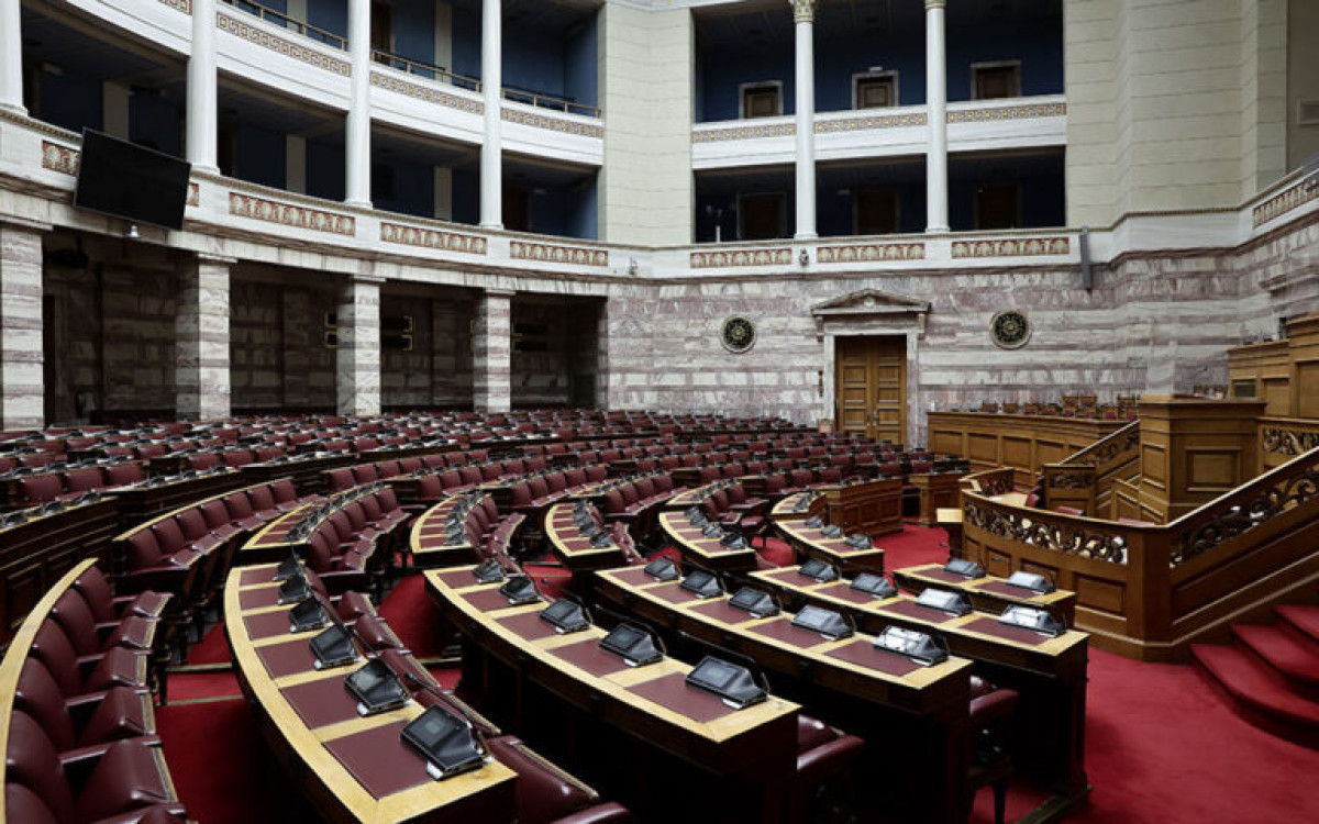 «Πέρασε» από την αρμόδια επιτροπή το ν/σ για τον Τύπο