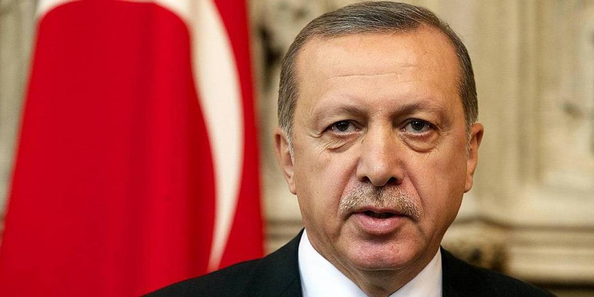 Ερντογάν: Προχωράμε μόνοι μας στη δημιουργία ασφαλούς ζώνης στη Συρία