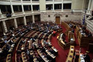 Βουλή: Εγκρίθηκε από την Επιτροπή Οικονομικών το φορολογικό νομοσχέδιο