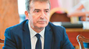 Ο Χρυσοχοϊδης «δίνει» τον Γεωργιάδη για τις δηλώσεις περί όπλων: Είναι φίλος μου αλλά δεν συμφωνώ