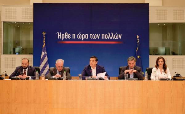 Μείωση ΦΠΑ και 13η σύνταξη στο πακέτο Τσίπρα