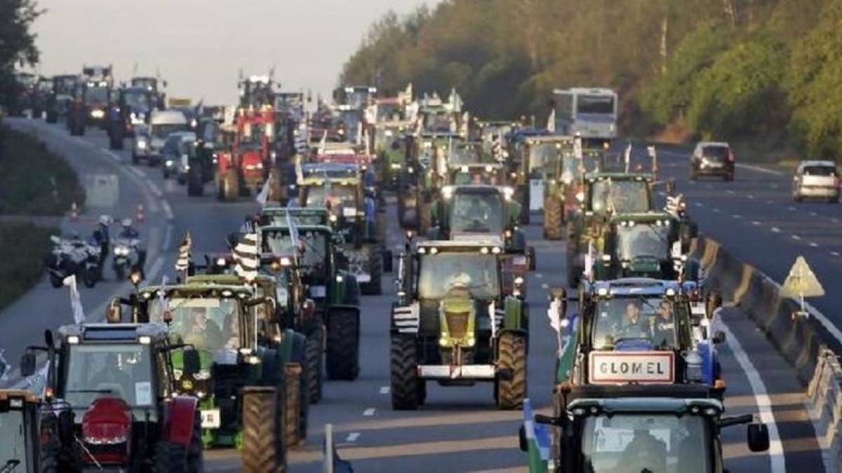 Κλιμάκωση των κινητοποιήσεων αποφάσισαν οι αγρότες