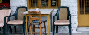 Φθιώτιδα: Κέρασε,ρώτησε αν θα πάνε στην κηδεία του και αυτοκτόνησε