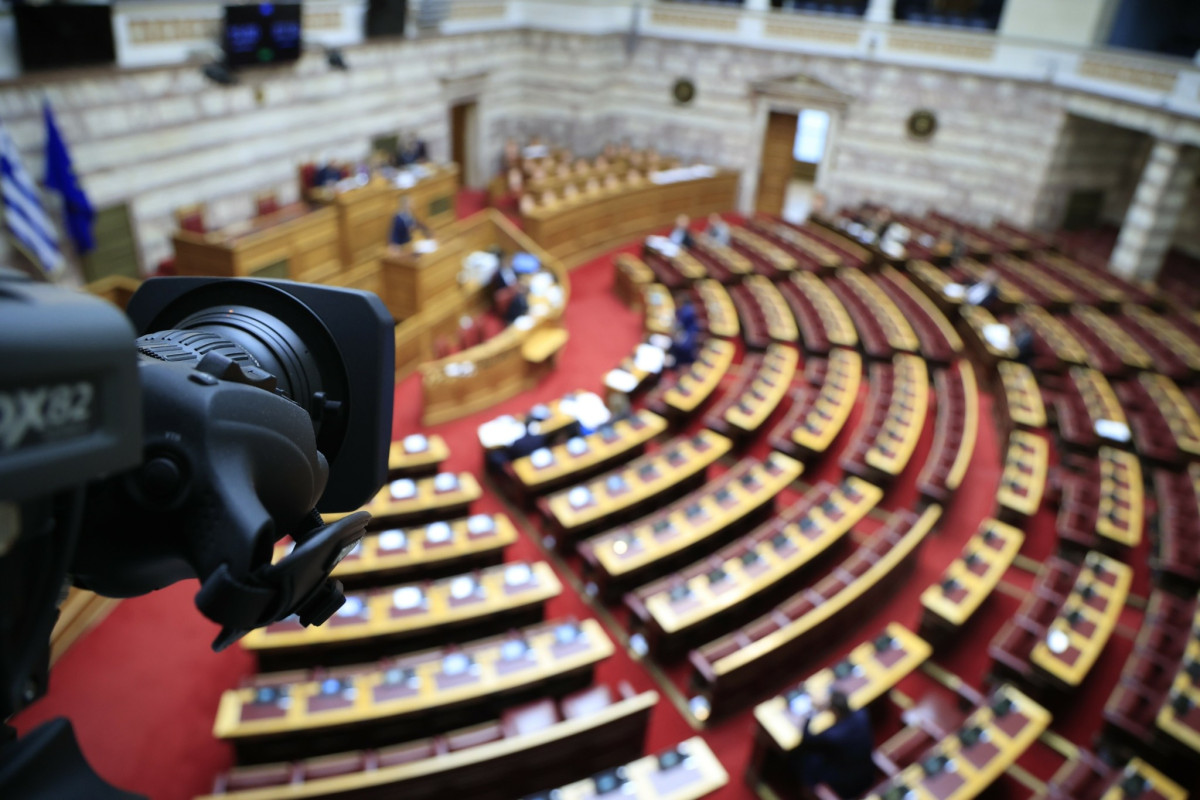 Πέρασε κατά πλειοψηφία η πρόταση Εξεταστικής για τον ΟΠΕΚΕΠΕ – Αντιδράσεις από ΠΑΣΟΚ και Πλεύση Ελευθερίας
