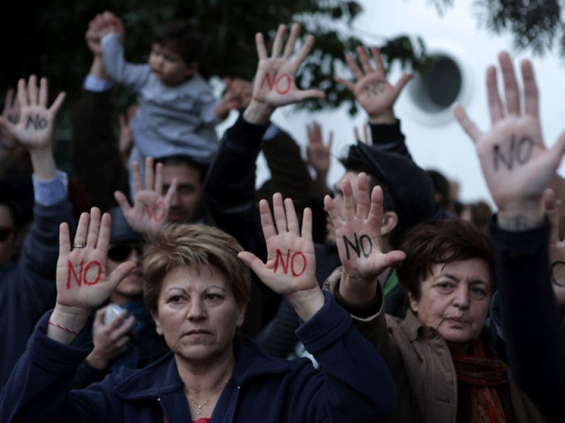 Σκληρό γεωπολιτικό πόκερ μετά την άρνηση της Κυπριακής Βουλής – Tο ρωσοκυπριακό σενάριο διάσωσης