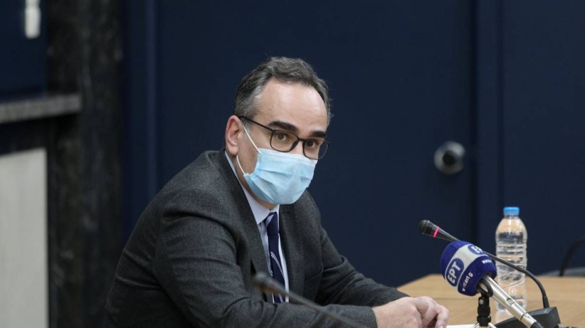 Κοντοζαμάνης: Τα ιδιωτικά κέντρα θα συμβάλουν στον εμβολιασμό εφόσον χρειαστεί