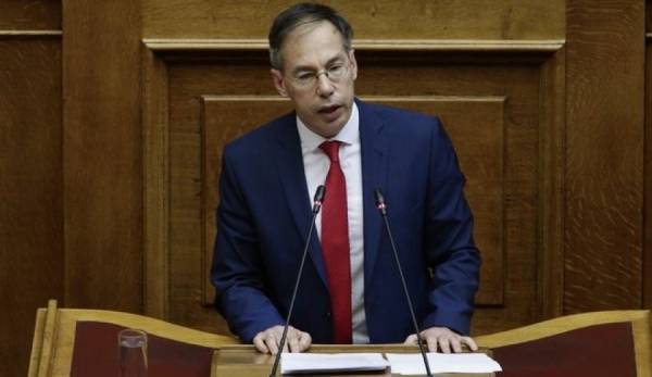 Μαυρωτάς: Δεν γνωρίζαμε για την κίνηση Αμυρά