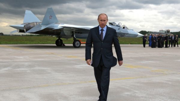 Πούτιν: Δίνει 360 δισ. ευρώ για ενίσχυση του ρωσικού στρατού