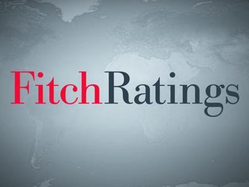 Αναβαθμίζει η Fitch τις προοπτικές για τα ελληνικά καλυμμένα ομόλογα