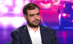 Μαρινάκης: Ευρωπαϊκή πρόκληση η χρήση των social media από τους νέους – Μάστιγα της εποχής τα fake news