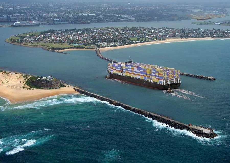 Το μεγαλύτερο λιμάνι άνθρακα στον κόσμο στρέφεται σε πιο «πράσινα ύδατα»
