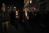 Στην Πλάκα για τον επιτάφιο ο Αλέξης Τσίπρας