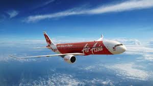 Xάθηκε -και- αεροπλάνο της AirAsia με 162 επιβάτες