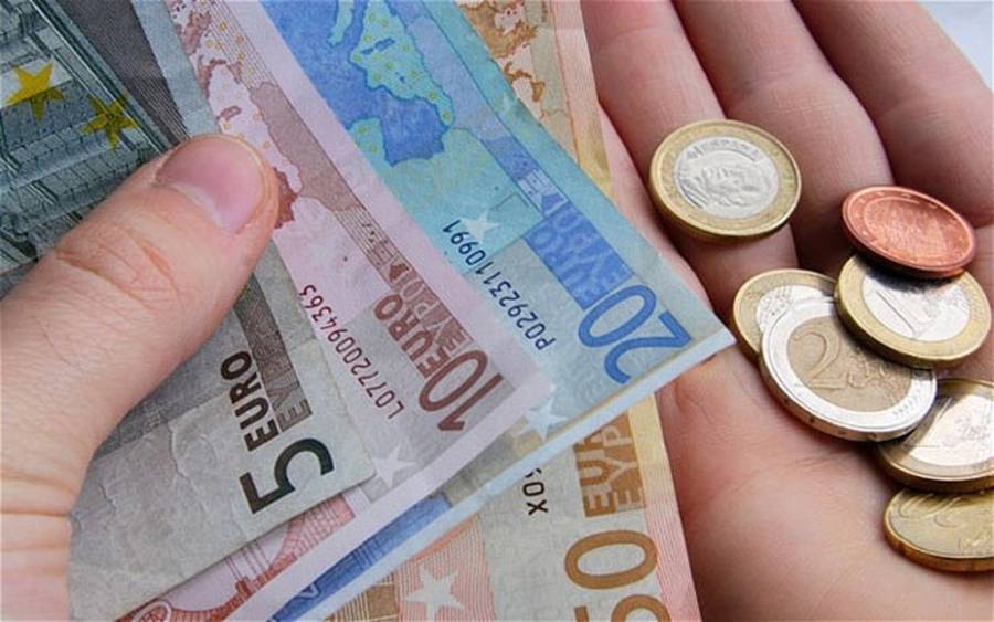 «Βυθίστηκε» το εισόδημα των ελληνικών νοικοκυριών στα 2009-2014