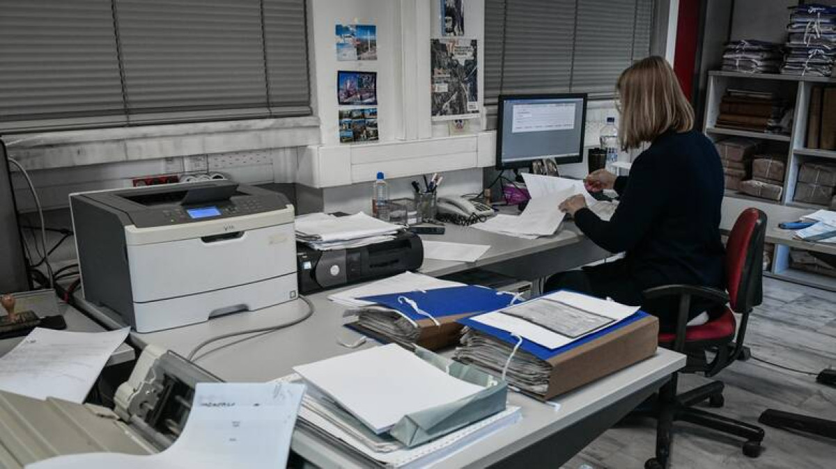 ΥΠΕΣ-Πλημμυροπαθείς περιοχές: Δικαιολογημένη η απουσία δημοσίων υπαλλήλων απ'την εργασία τους