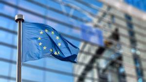 Νίκη ΗΠΑ- Big Tech: Η ΕΕ «παγώνει» τον ψηφιακό φόρο