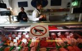 Ολλανδία: Ποινή-χάδι στον επιχειρηματία που έδινε αλογίσιο κρέας αντί βοδινού